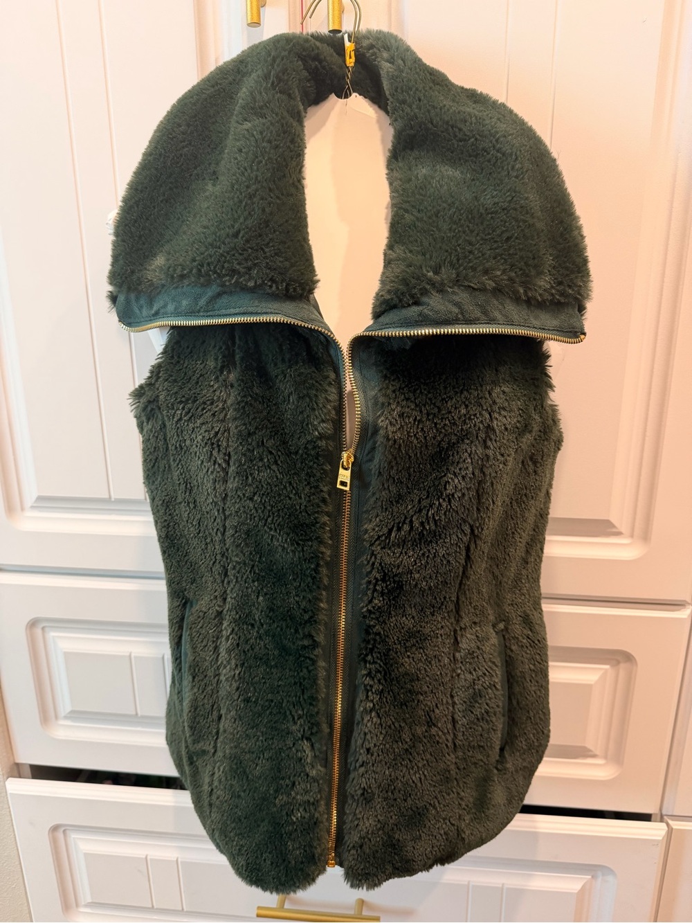 Marc New York Plush Teddy Vest in Dark Green